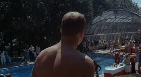 Scena iz filma The Swimmer (1968)