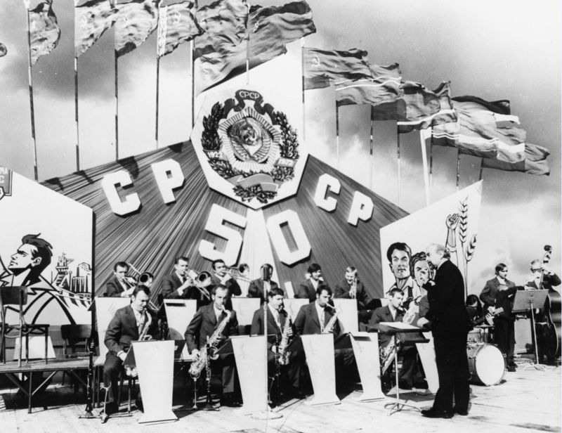 Jazz orkestar nastupa 1972. povodom 50. obljetnice osnutka Sovjetskog Saveza (izvor: RIA Novosti)