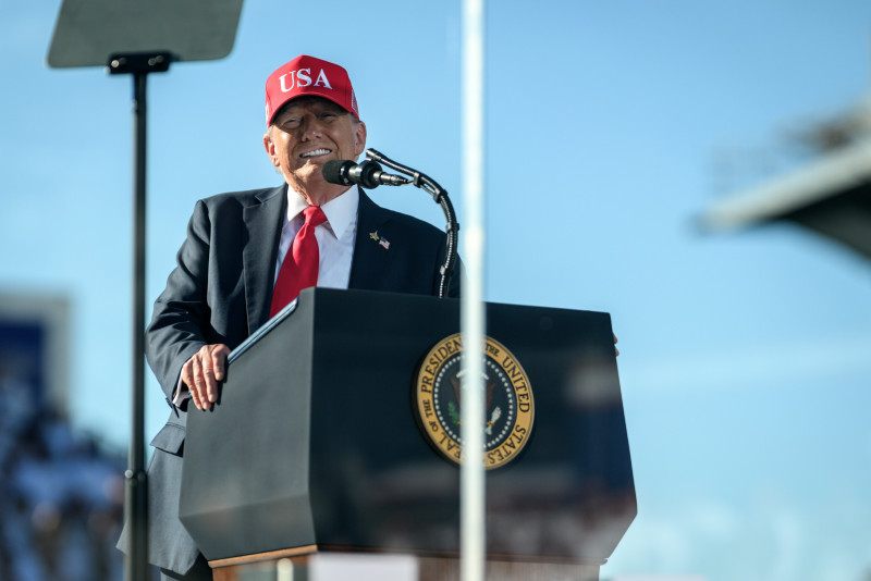 Trump traži od Europe da uvede 500% carine na kinesku robu kako bi se financirao rat u Ukrajini