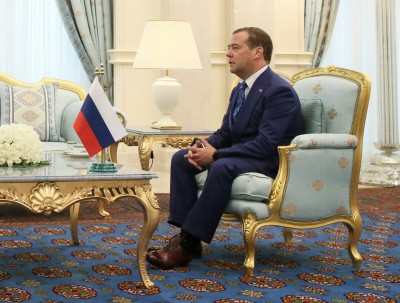 Bivši ruski predsjednik Dmitrij Medvedev: "Svijet je bolestan i vrlo vjerojatno se nalazimo na samom rubu novog svjetskog rata"