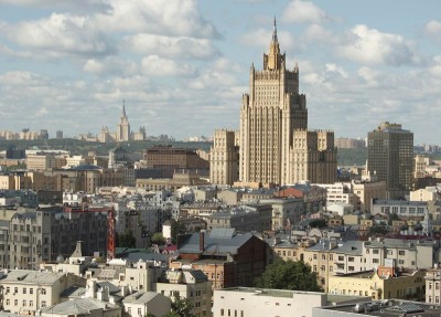 SAD tvrdi kako Rusija priprema velike cyber napade kao odgovor na zapadne sankcije, iz Moskve poručuju kako na državnoj razini "ne sudjeluju u takvom razbojništvu"