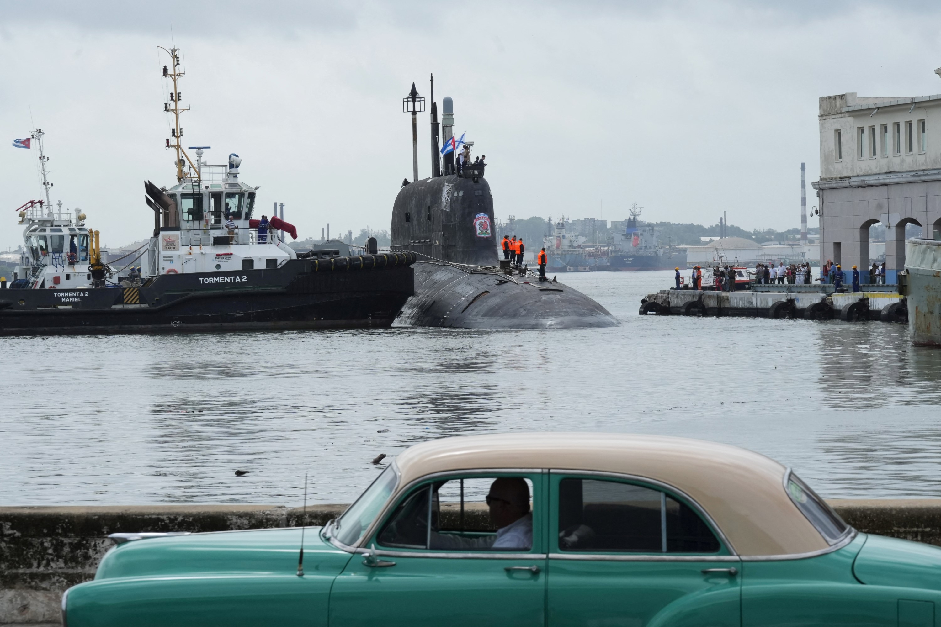 Jasna poruka u "američkom dvorištu": Ruski ratni brodovi, zajedno s nuklearnom podmornicom, uplovili su u Havanu