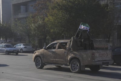 Situacija u Siriji: Rusi žestoko bombardiraju militante, sirijska vojska se oporavila od šoka i spriječila je prodor u Hamu, turski mediji teroriste nazivaju "opozicijom protiv režima", Iran poziva islamske zemlje na jedinstvo protiv ekstremizma